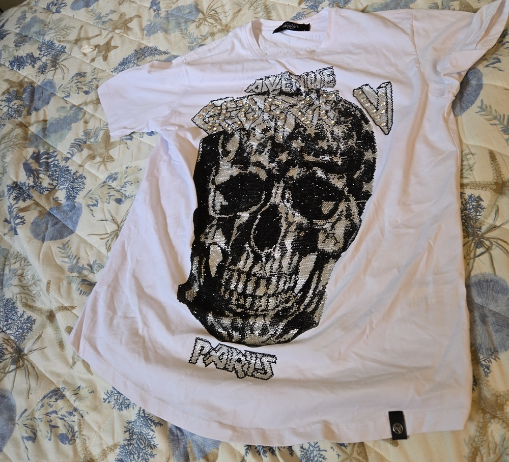 Avenue George V Paris White Skull Graphic Tee